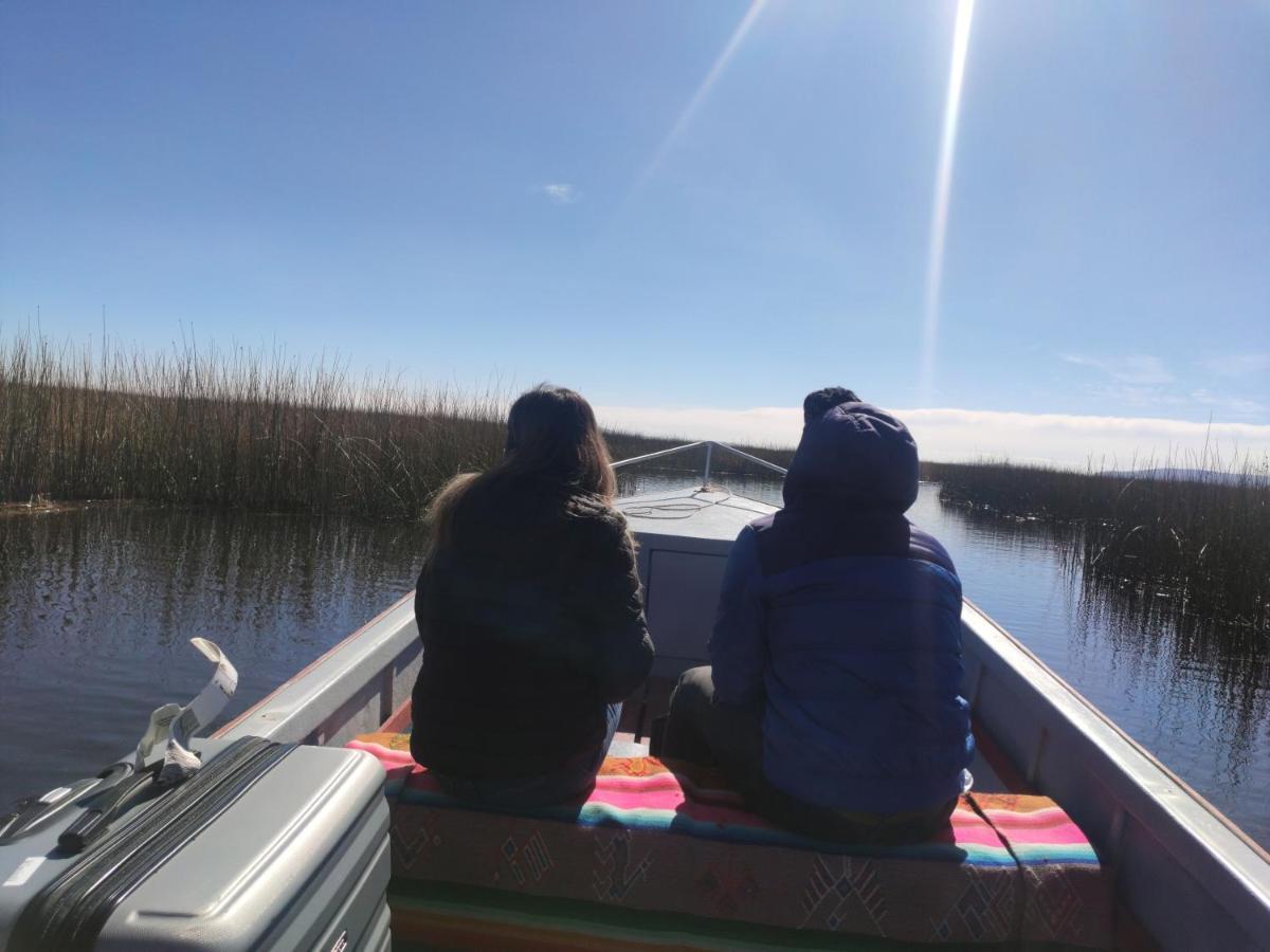 Uros Quechua's Titicaca