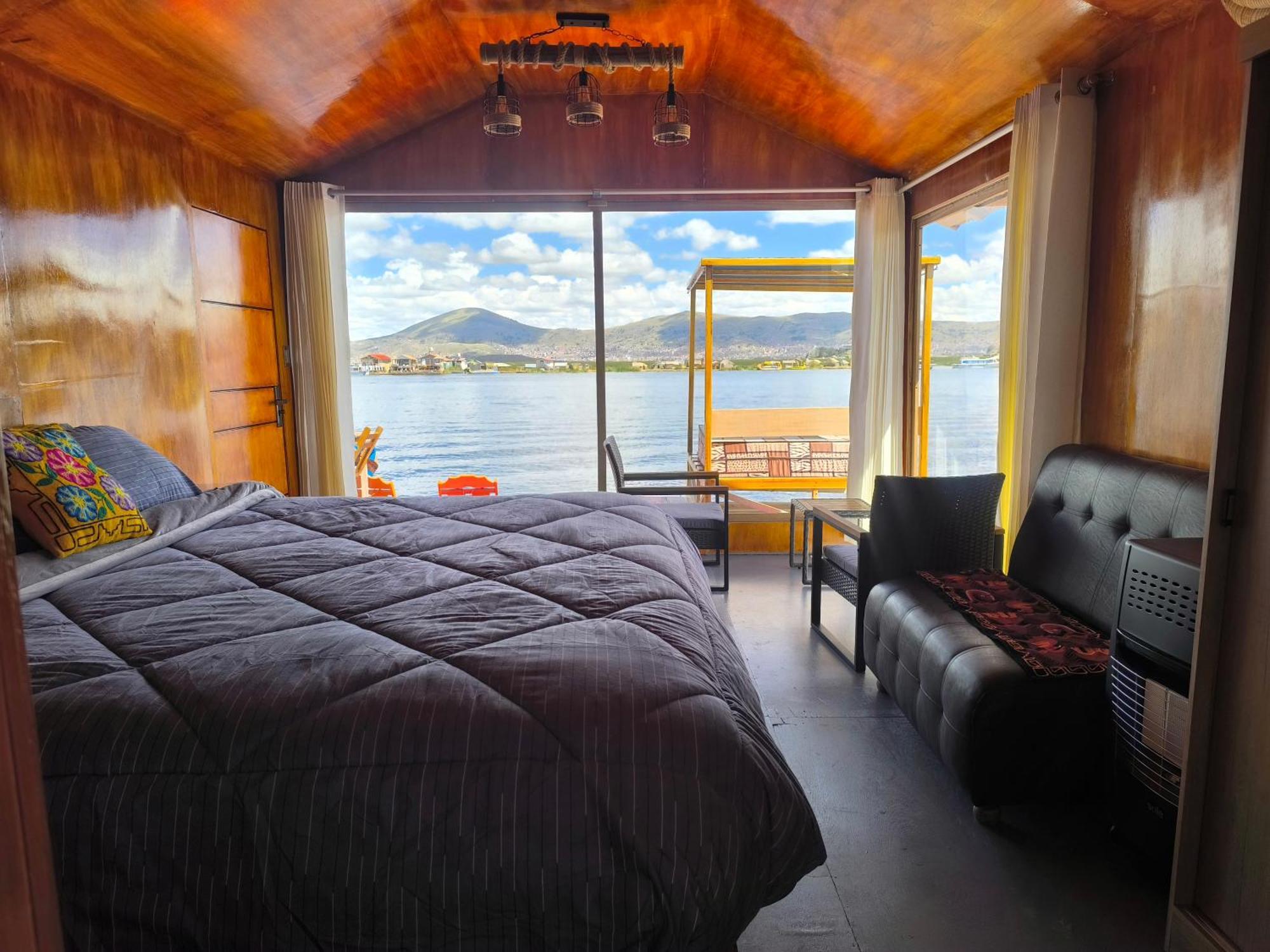 Landhaus Uros Quechua's Titicaca Puno